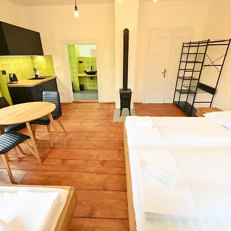 Valečská Pálenice 3* Valec